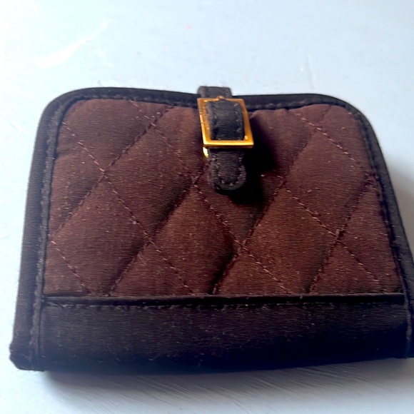 Vera Bradley Brown and Black credit card wallet. Pristine condition! - Picture 1 of 4